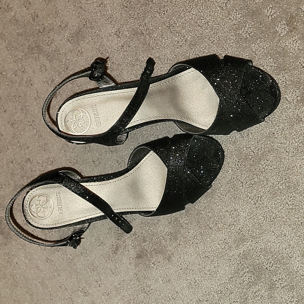 Sparkling black guess heels